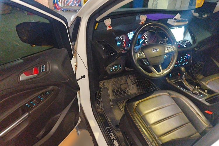 Used Ford Kuga 2018 EcoBoost 245 All-Wheel-Drive Sport Model Driver Seat