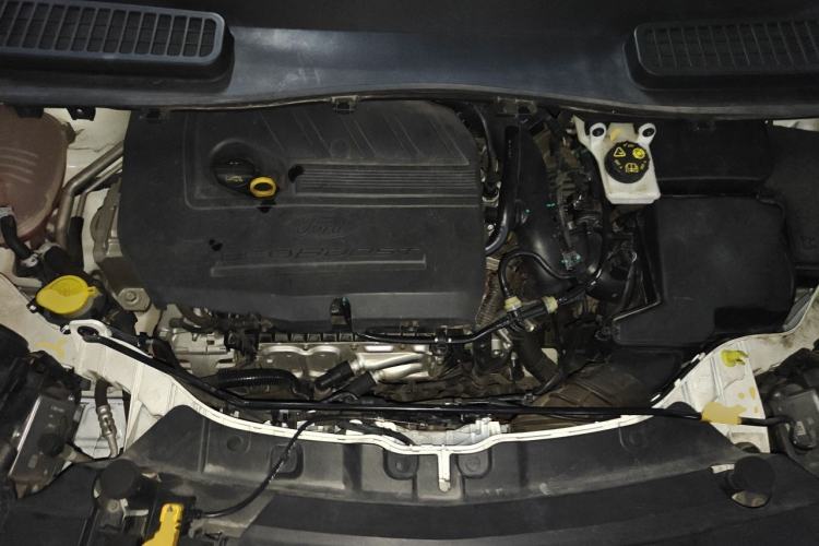 Used Ford Kuga 2018 EcoBoost 180 Two-Wheel-Drive Luxury Wing Edition Engine Bay