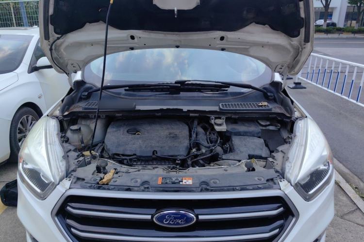 Used Ford Kuga 2018 EcoBoost 180 Two-Wheel-Drive Cognac Special Edition Engine Bay