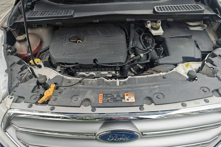 Used Ford Kuga 2018 EcoBoost 180 Two-Wheel-Drive Platinum Edition Engine Bay