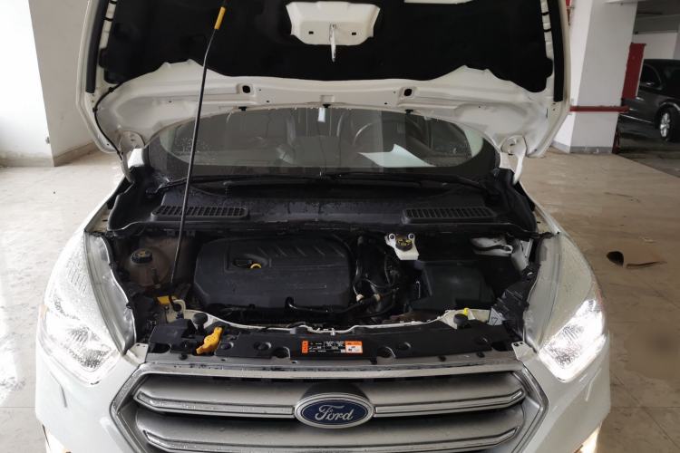 Used Ford Kuga 2018 EcoBoost 180 Two-Wheel-Drive Luxury Wing Edition Engine Bay