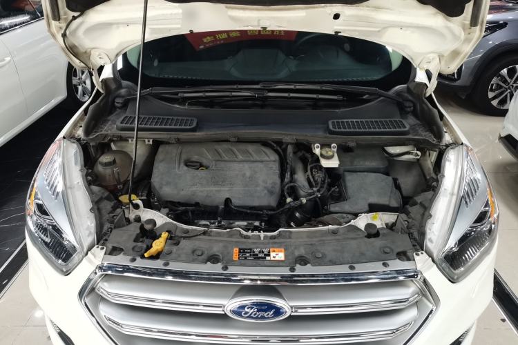 Used Ford Kuga 2018 EcoBoost 180 Two-Wheel-Drive Luxury Wing Edition Engine Bay