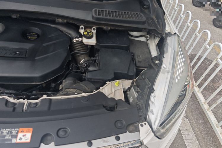 Used Ford Kuga 2018 EcoBoost 245 Four-Wheel Drive Luxury Wing Model Engine Bay Left