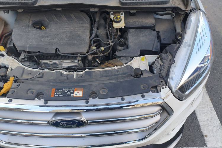 Used Ford Kuga 2018 EcoBoost 180 Two-Wheel-Drive Luxury Wing Edition Engine Bay Left