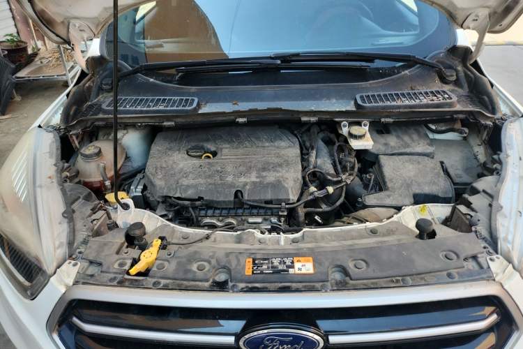 Used Ford Kuga 2018 EcoBoost 180 Two-Wheel-Drive Cognac Special Edition Engine Bay
