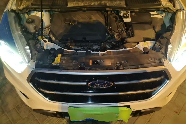 Used Ford Kuga 2018 EcoBoost 180 Two-Wheel-Drive Cognac Special Edition Engine Bay