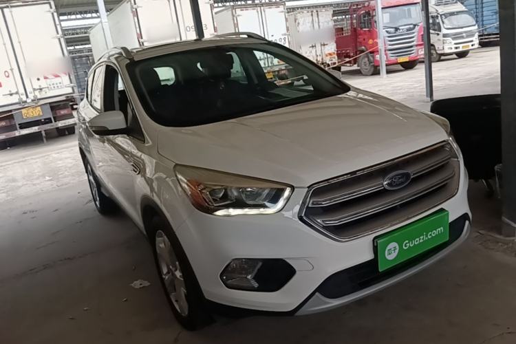 Used Ford Kuga 2018 EcoBoost 180 Two-Wheel-Drive Platinum Edition Exterior 1