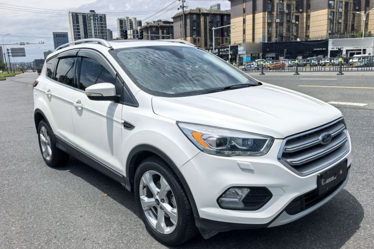 Used Ford Kuga 2018 Facelifted EcoBoost 180 Two-Wheel Drive Luxury Wing Edition Exterior 2