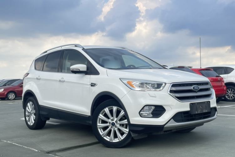 Used Ford Kuga 2018 EcoBoost 245 Four-Wheel Drive Luxury Wing Model Exterior 2