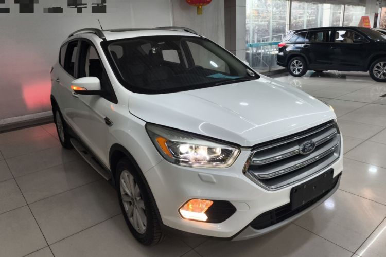 Used Ford Kuga 2018 EcoBoost 245 Four-Wheel Drive Luxury Wing Model Exterior 2