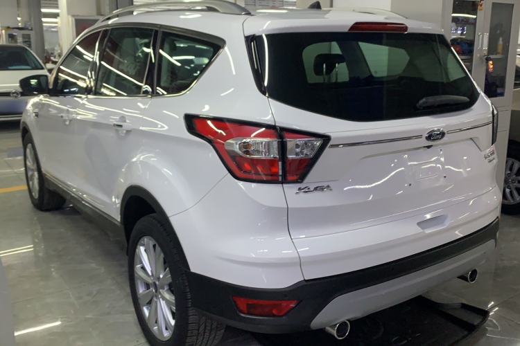 Used Ford Kuga 2018 EcoBoost 180 Two-Wheel-Drive Luxury Wing Edition Exterior 4