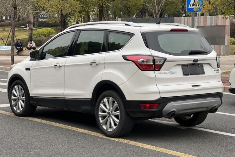 Used Ford Kuga 2018 EcoBoost 180 Two-Wheel-Drive Luxury Wing Edition Exterior 4