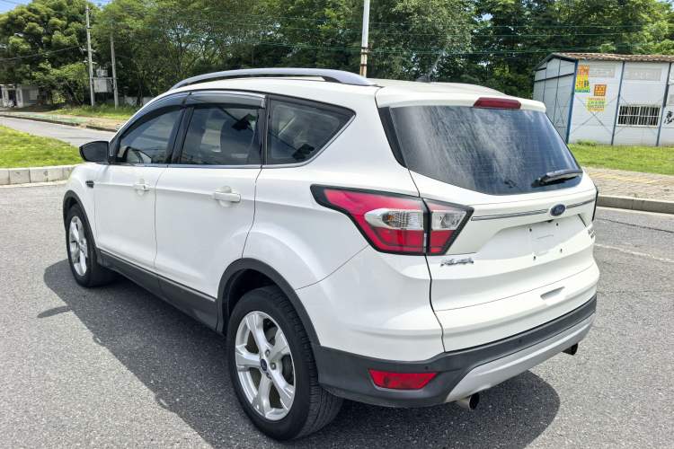 Used Ford Kuga 2018 Facelifted EcoBoost 180 Two-Wheel Drive Luxury Wing Edition Exterior 5