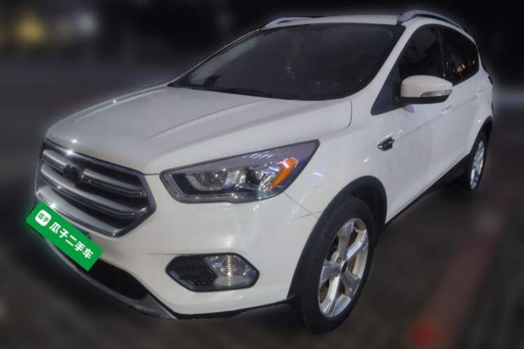 Used Ford Kuga 2018 EcoBoost 180 Two-Wheel-Drive Elite Trim Exterior 5