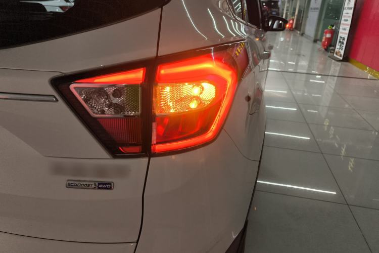 Used Ford Kuga 2018 EcoBoost 245 Four-Wheel Drive Luxury Wing Model Exterior 6