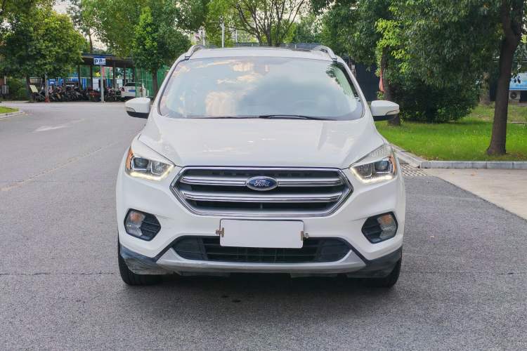 Used Ford Kuga 2018 EcoBoost 180 Two-Wheel-Drive Platinum Edition Exterior 7