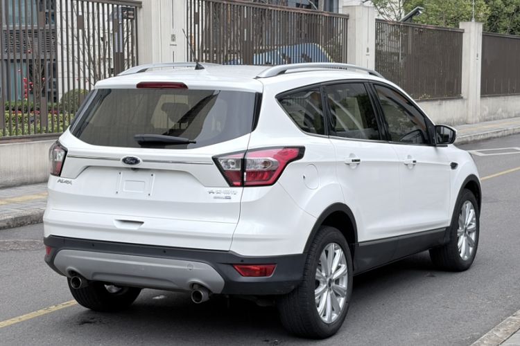 Used Ford Kuga 2018 EcoBoost 180 Four-Wheel Drive Luxury Wing Model Exterior 7