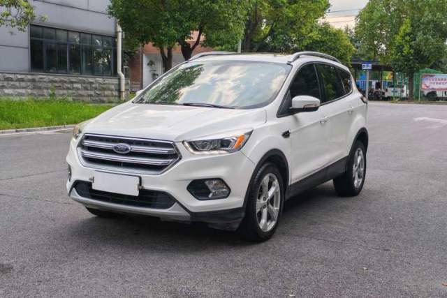 Used Ford Kuga 2018 EcoBoost 180 Two-Wheel-Drive Platinum Edition
