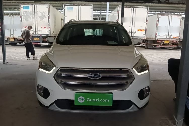 Used Ford Kuga 2018 EcoBoost 180 Two-Wheel-Drive Platinum Edition Front