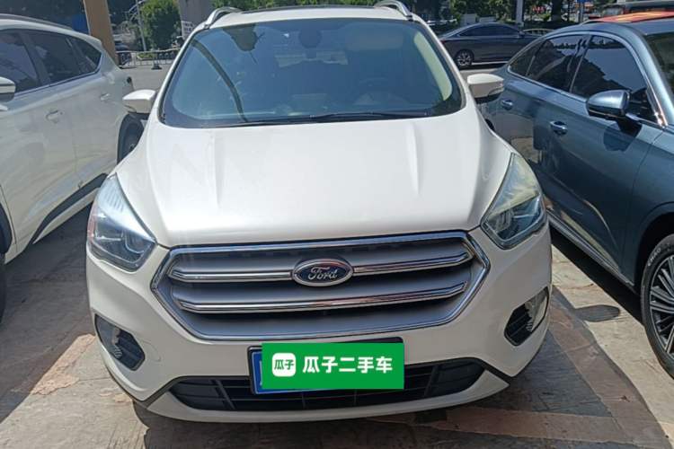 Used Ford Kuga 2018 EcoBoost 180 Two-Wheel-Drive Platinum Edition Front