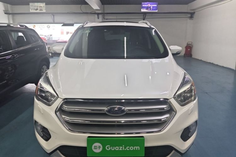 Used Ford Kuga 2018 Facelifted EcoBoost 180 Two-Wheel Drive Luxury Wing Edition Front