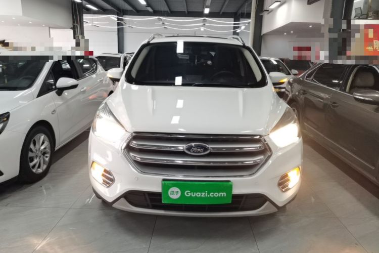 Used Ford Kuga 2018 EcoBoost 180 Two-Wheel-Drive Platinum Edition Front