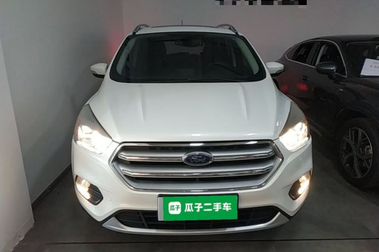 Used Ford Kuga 2018 EcoBoost 180 Two-Wheel-Drive Platinum Edition Front