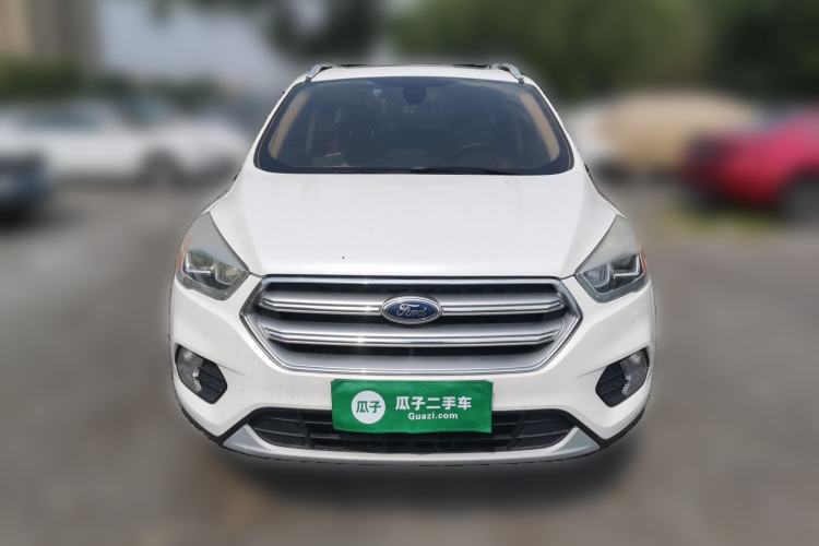Used Ford Kuga 2018 EcoBoost 180 Two-Wheel-Drive Platinum Edition Front