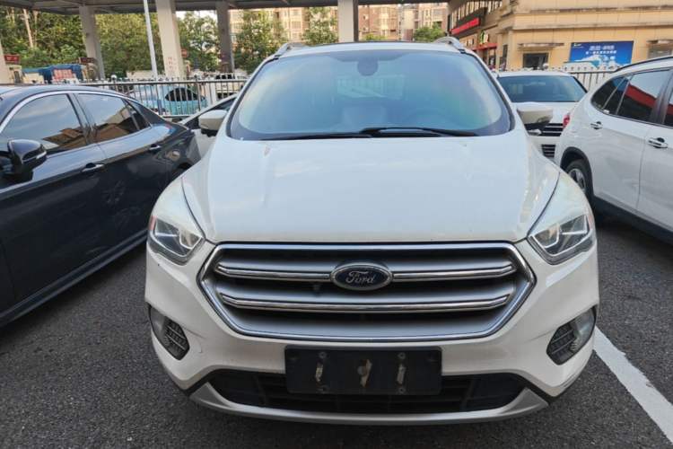 Used Ford Kuga 2018 Facelifted EcoBoost 180 Two-Wheel-Drive Platinum Wing Edition Front