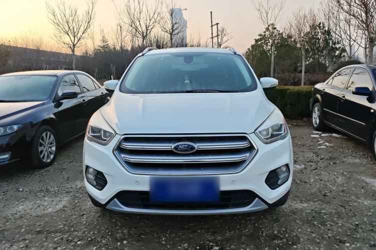 Used Ford Kuga 2018 EcoBoost 180 Two-Wheel-Drive Platinum Edition Front