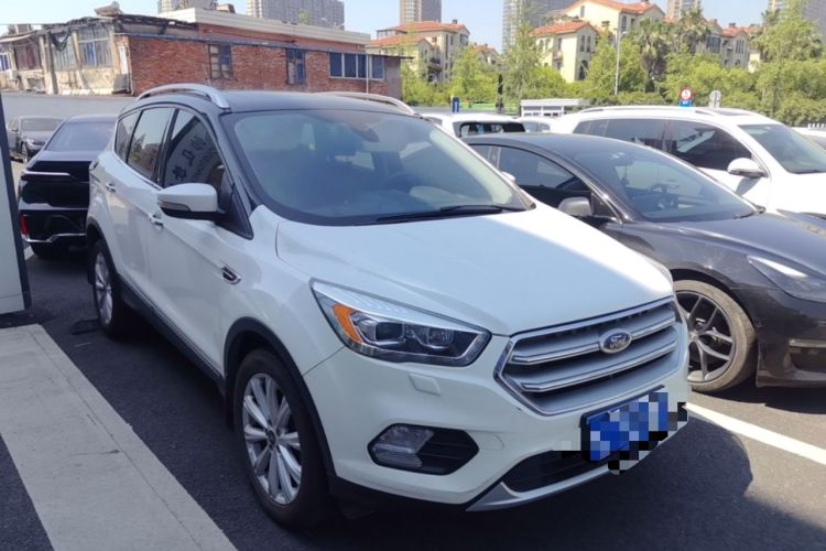 Used Ford Kuga 2018 Facelift EcoBoost 245 Four-Wheel Drive Luxury Wing Model Front Right 45 Deg