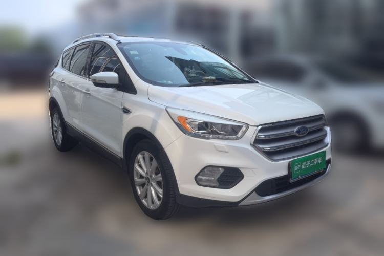 Used Ford Kuga 2018 EcoBoost 180 Two-Wheel-Drive Luxury Wing Edition Front Right 45 Deg
