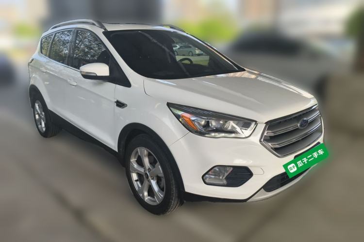 Used Ford Kuga 2018 Facelifted EcoBoost 180 Two-Wheel-Drive Platinum Wing Edition Front Right 45 Deg