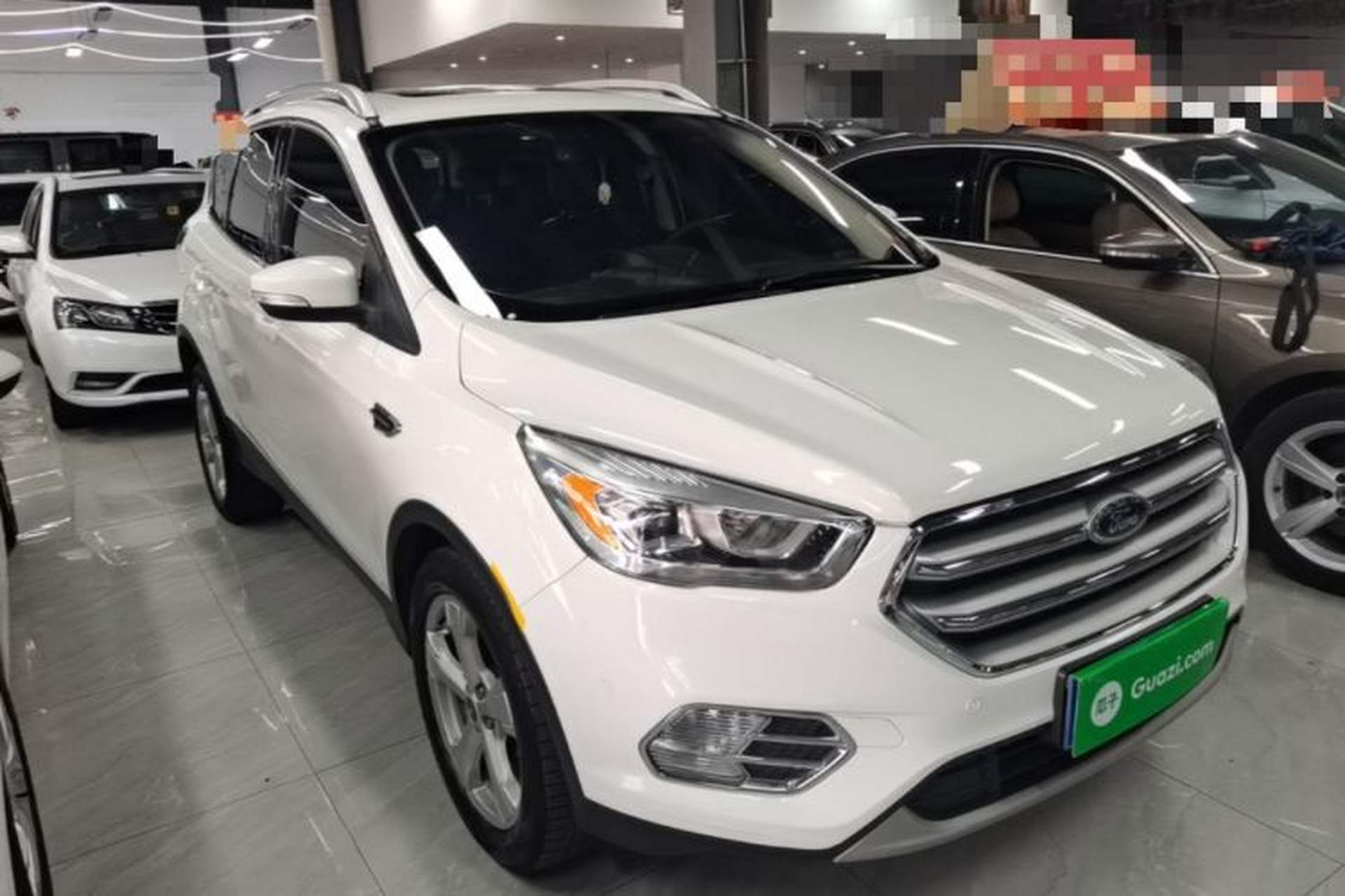Used Ford Kuga 2018 EcoBoost 180 Two-Wheel-Drive Platinum Edition Front Right 45 Deg