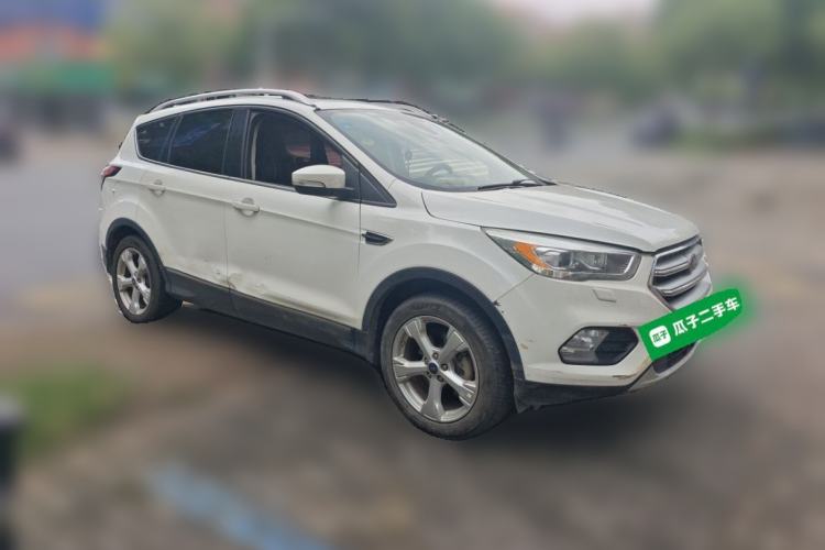 Used Ford Kuga 2018 EcoBoost 180 Two-Wheel-Drive Luxury Wing Edition Front Right 45 Deg