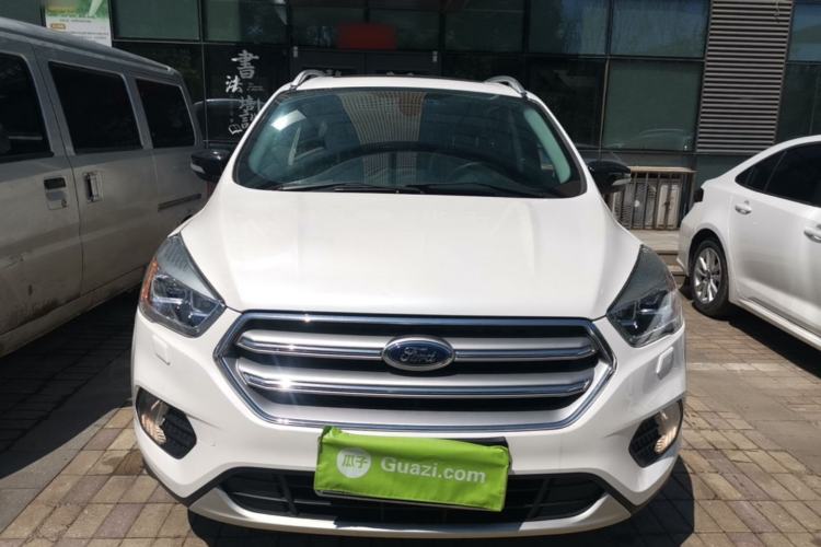 Used Ford Kuga 2018 Facelifted EcoBoost 180 Two-Wheel Drive Luxury Wing Edition Front