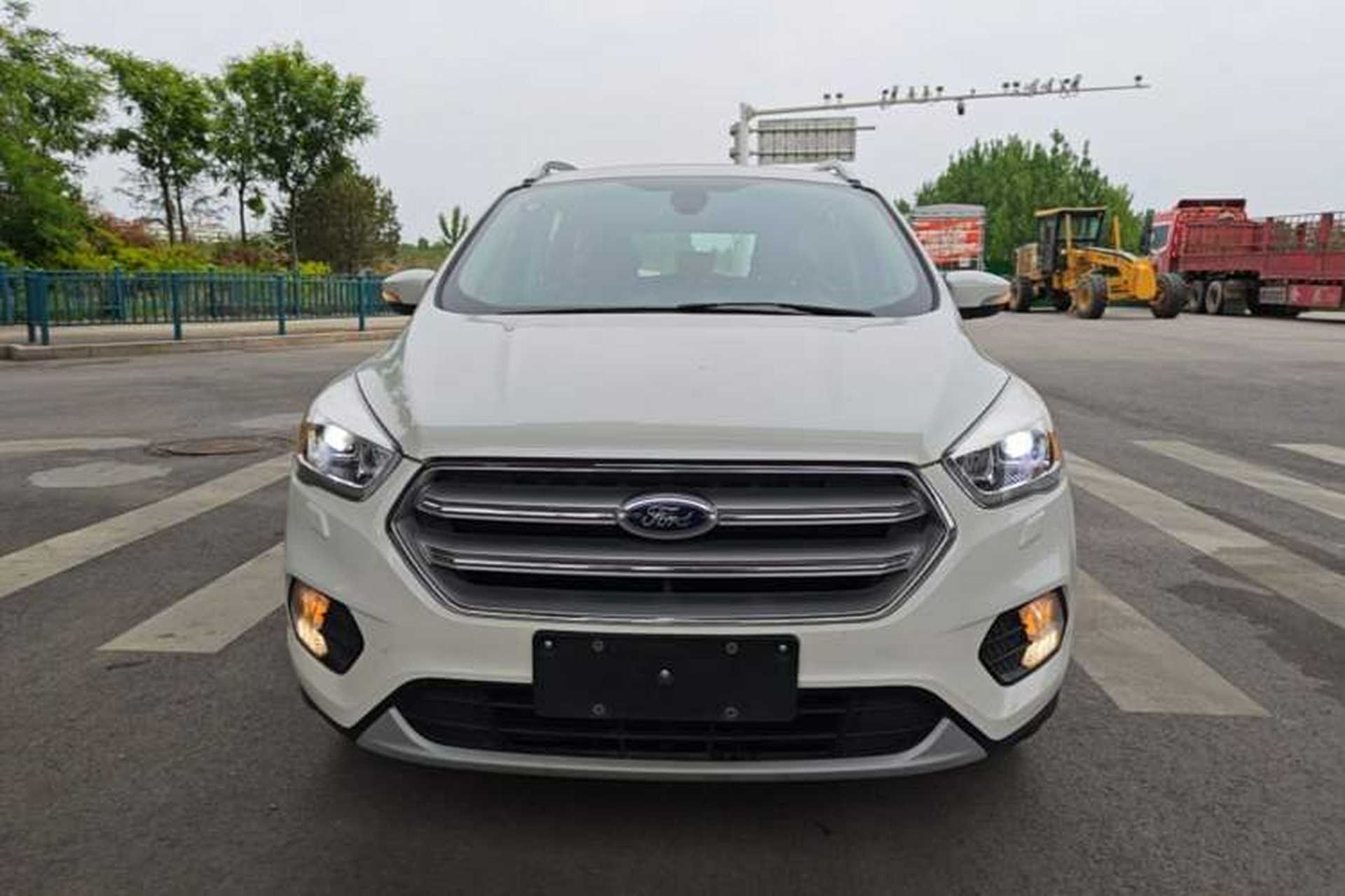 Used Ford Kuga 2018 Facelifted EcoBoost 180 Two-Wheel Drive Luxury Wing Edition Front