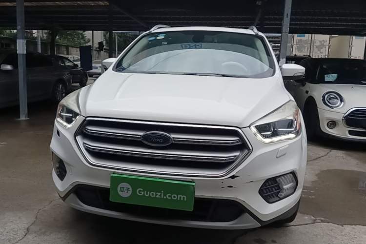 Used Ford Kuga 2018 EcoBoost 180 Two-Wheel-Drive Luxury Wing Edition Front
