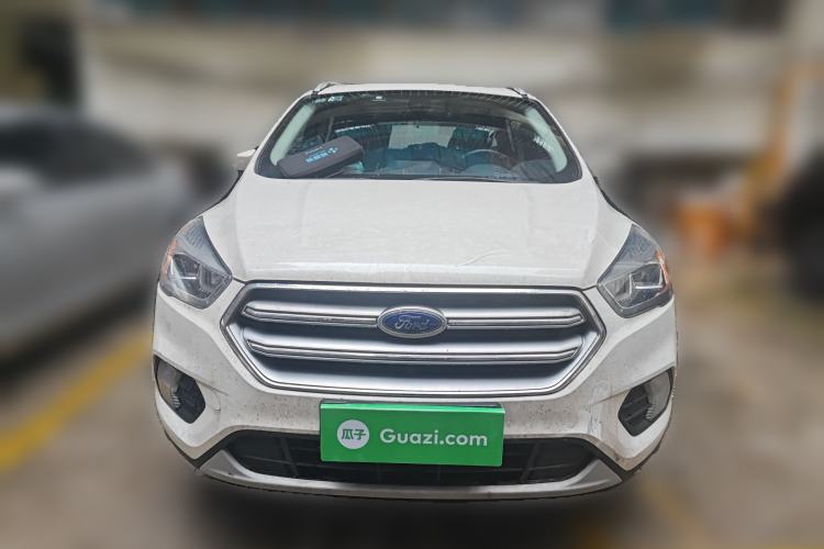 Used Ford Kuga 2018 EcoBoost 180 Two-Wheel-Drive Platinum Edition Front