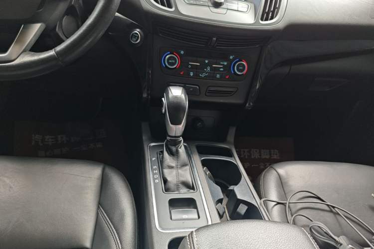 Used Ford Kuga 2018 EcoBoost 245 Four-Wheel Drive Luxury Wing Model Gear Lever