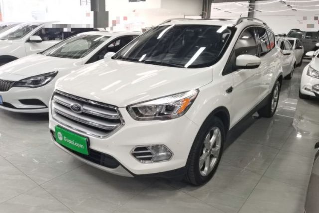 Used Ford Kuga 2018 EcoBoost 180 Two-Wheel-Drive Platinum Edition