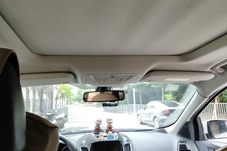 Used Ford Kuga 2018 EcoBoost 245 Four-Wheel Drive Luxury Wing Model Headliner