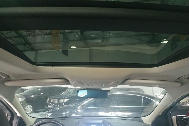 Used Ford Kuga 2018 EcoBoost 180 Four-Wheel Drive Luxury Wing Model Headliner