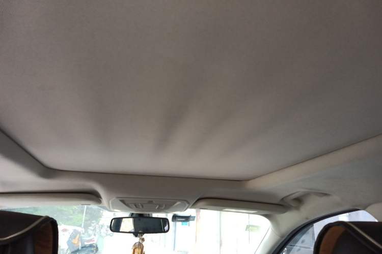 Used Ford Kuga 2018 Facelifted EcoBoost 180 Two-Wheel-Drive Platinum Wing Edition Headliner