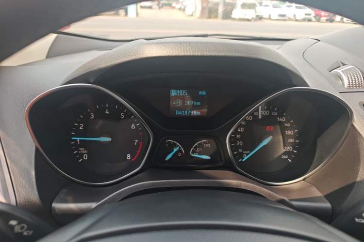 Used Ford Kuga 2018 Facelifted EcoBoost 180 Two-Wheel-Drive Platinum Wing Edition Instrument Cluster