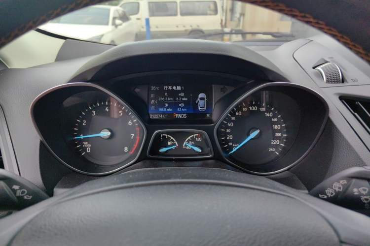 Used Ford Kuga 2018 EcoBoost 180 Two-Wheel-Drive Cognac Special Edition Instrument Cluster