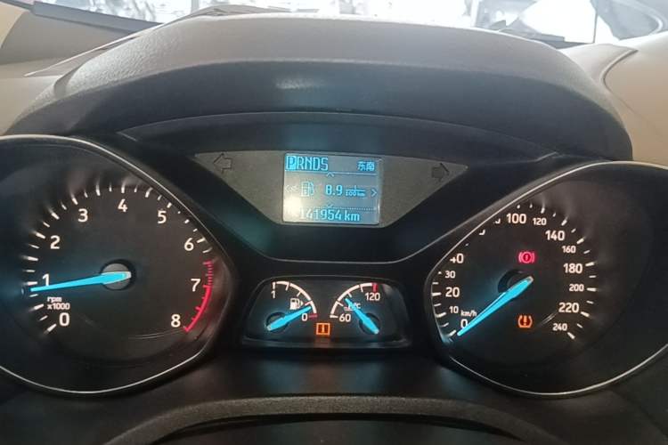 Used Ford Kuga 2018 EcoBoost 180 Two-Wheel-Drive Platinum Edition Instrument Cluster