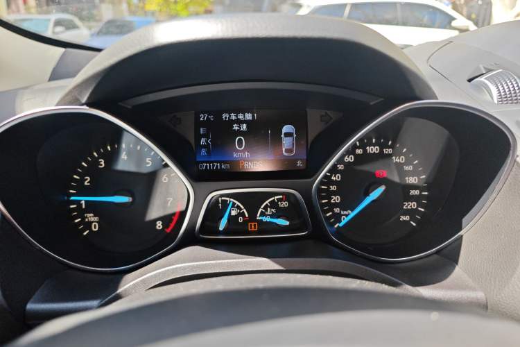 Used Ford Kuga 2018 EcoBoost 180 Two-Wheel-Drive Luxury Wing Edition Instrument Cluster