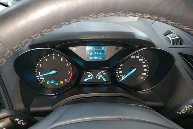 Used Ford Kuga 2018 EcoBoost 180 Two-Wheel-Drive Platinum Edition Instrument Cluster