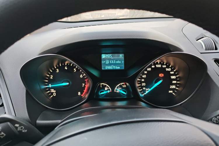 Used Ford Kuga 2018 EcoBoost 180 Two-Wheel-Drive Platinum Edition Instrument Cluster
